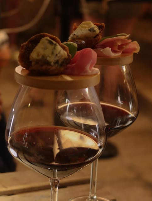 Romantic Wine Tasting Experience at Koccio Valletta - Timing, meeting point, and booking advice