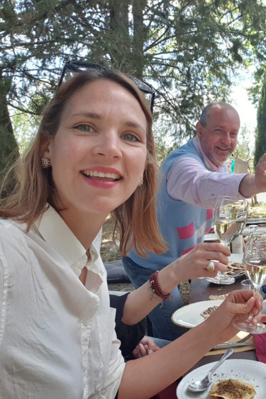 ROMANTIC WINE TOUR FOR 2 - Wine Tour in Chianti (Tuscany) - San Gimignano and its 200-step tower
