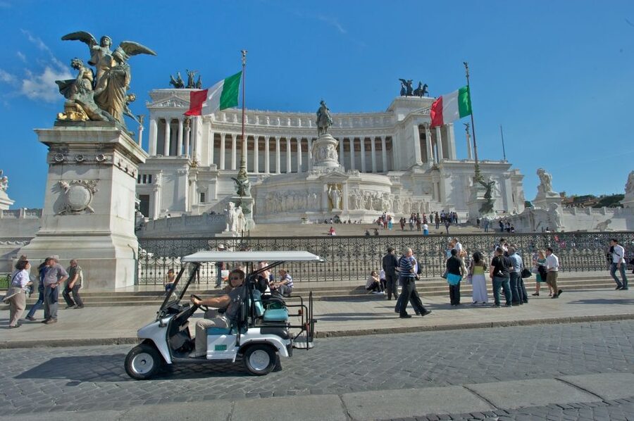 Rome at Sunset: Romantic Tour in an Electric Golf Cart - Why a golf cart works well at Rome’s sunset hour