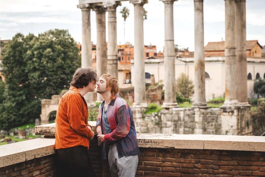 Rome: Couple Photoshoot Experience LGBTQ+ Friendly - A Rome photoshoot that feels like a walk