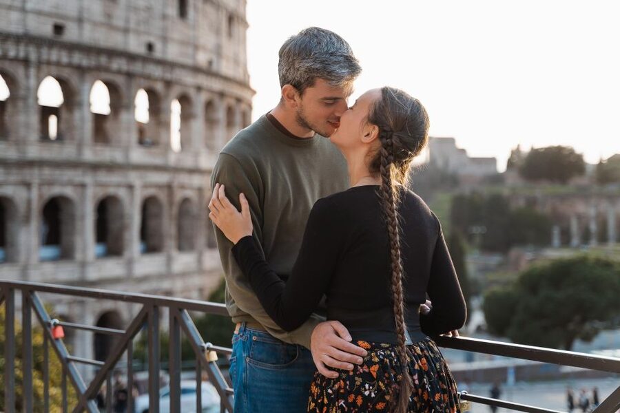 Rome: Couple Photoshoot – Iconic & Romantic - What you receive after the photoshoot