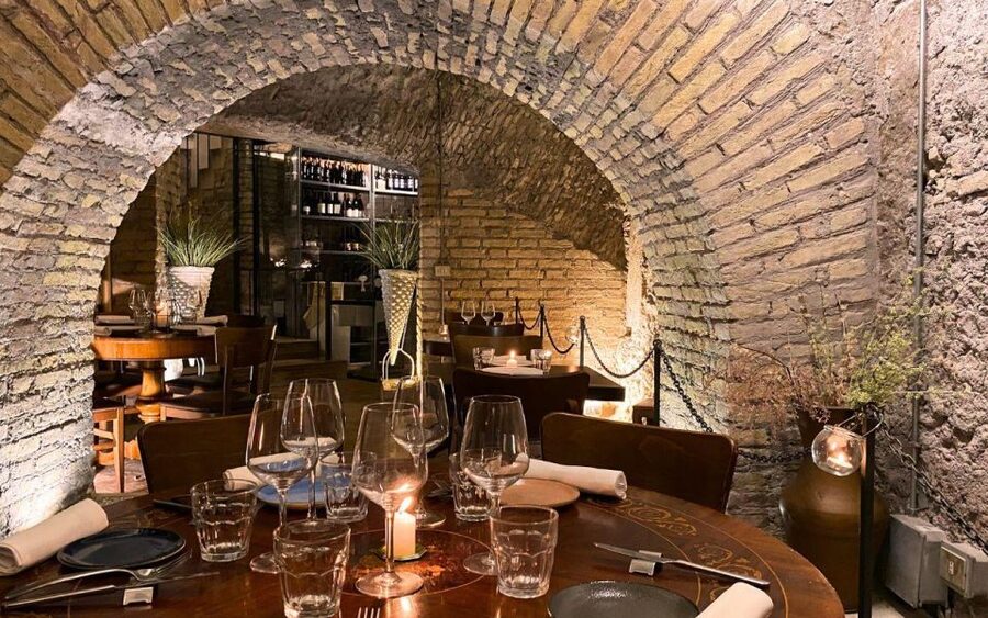 Rome: Exclusive Candlelight dinner in Agrippa's Roman Bath - Meeting Bernini’s elephant in Piazza della Minerva