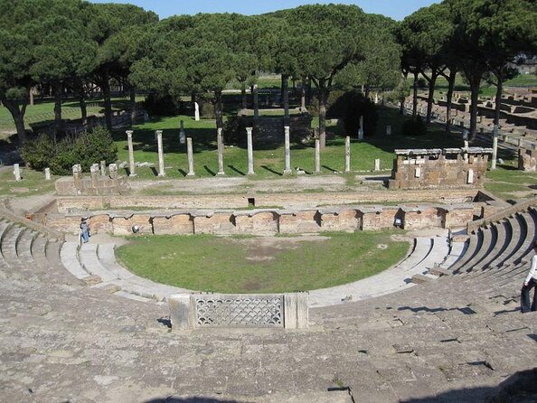 Rome : Horseback Riding with meals and wine included - Key points to know before you book
