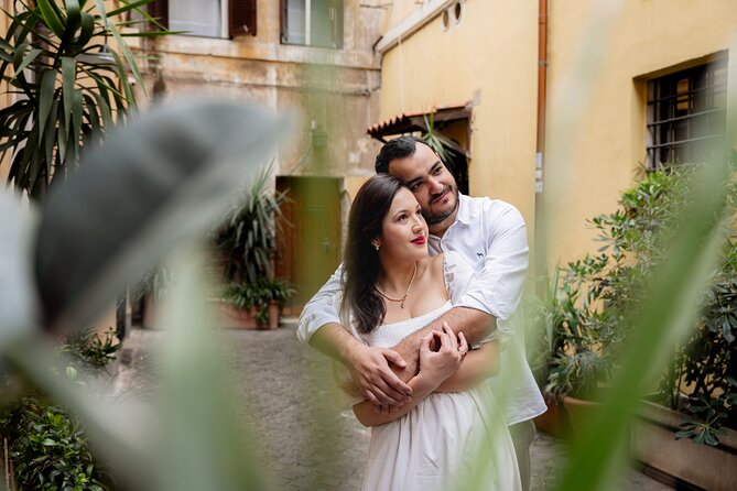 Rome Private Romantic Photoshoot in Charming Trastevere - Why Trastevere works so well for a short photo session