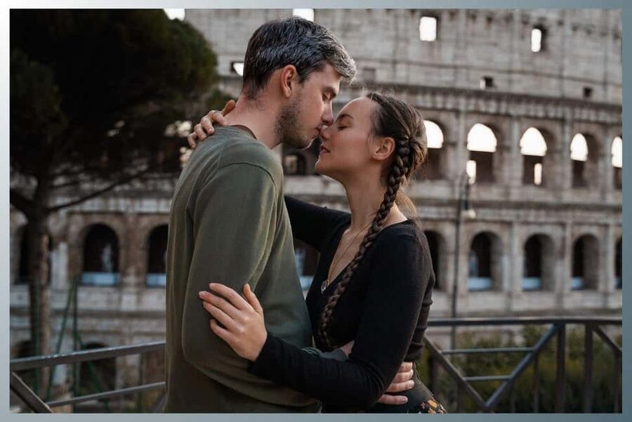Rome: Romantic Couple Photoshoot Experience at the Colosseum - Who will enjoy this most