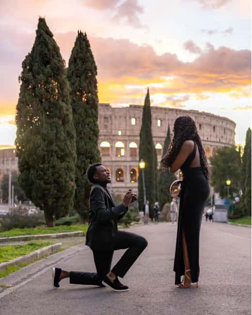 Rome: Romantic Proposal PhotoShoot - The value of a photographer who helps plan