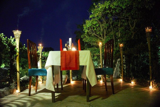 Rooftop Romantic Dinner - 4 Courses Set Meal & Wine - Drinks and canapés beside the pool
