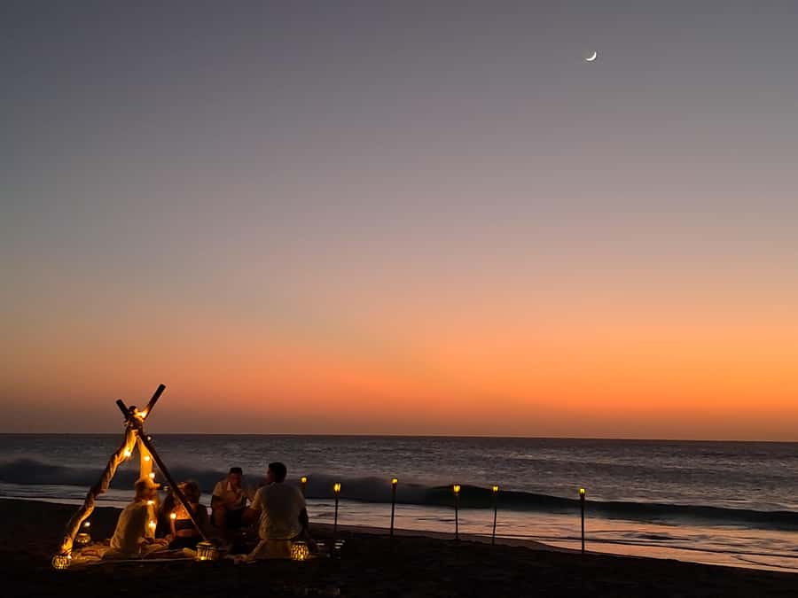 Sal: Romantic Sunset Escape with Wine and Roundtrip Transfer - Small details that can make the evening better