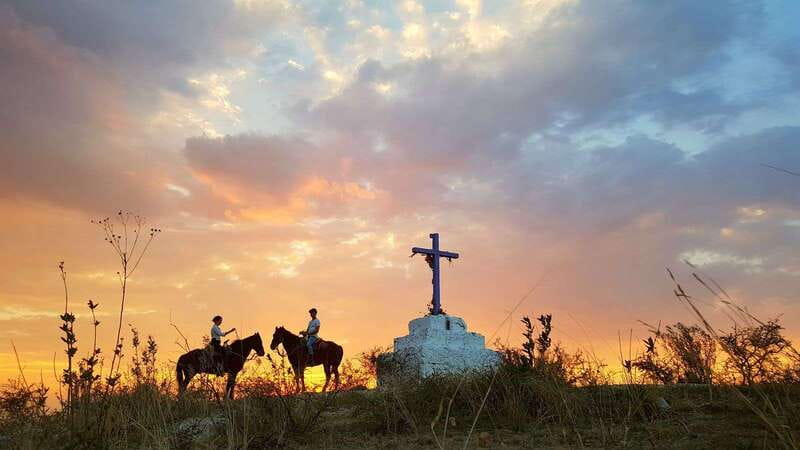 San Miguel: Romantic Horseback Riding at Sunset - Key points to know before booking