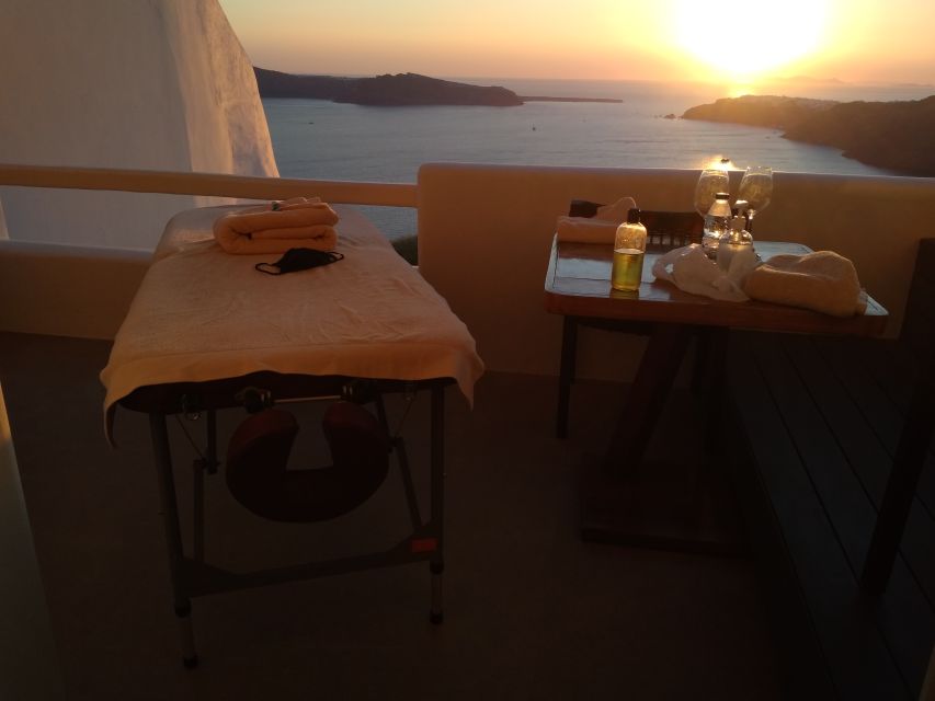 Santorini: Mobile Couples Massage at Your Private Villa - Additional transport charges in popular Santorini areas