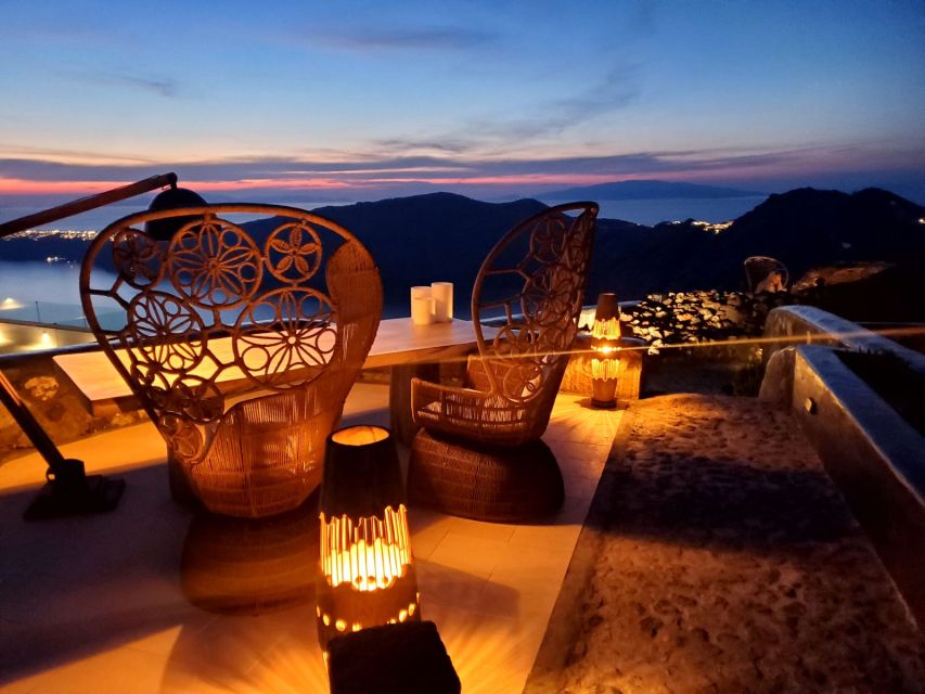 Santorini: Private Romantic Sunset Dinner with Caldera View - What makes the service special