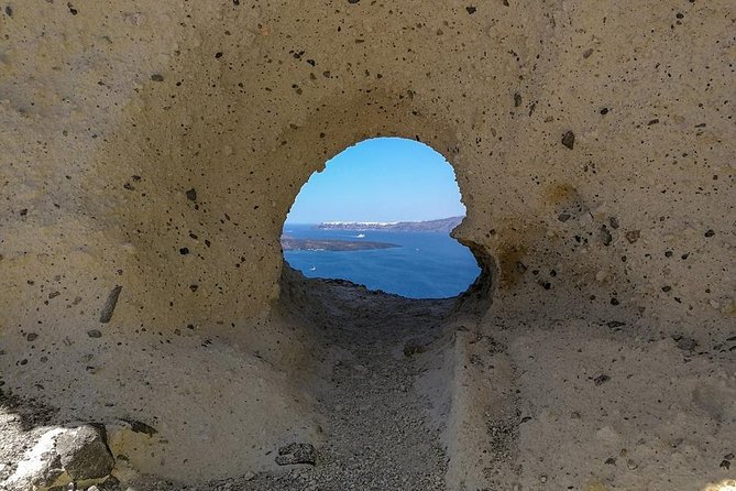 Santorini Private Romantic Tour with Dinner & Wine Tasting - A private way to see more of Santorini