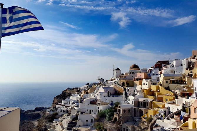 Santorini Private Romantic Tour with Dinner & Wine Tasting - Dinner at a family-run taverna in Akrotiri