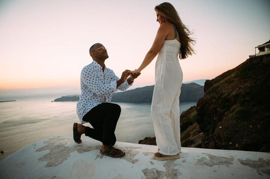 Santorini Proposal: A Luxury Photoshoot for Your Yes! Moment - Should you book this Santorini proposal photoshoot?