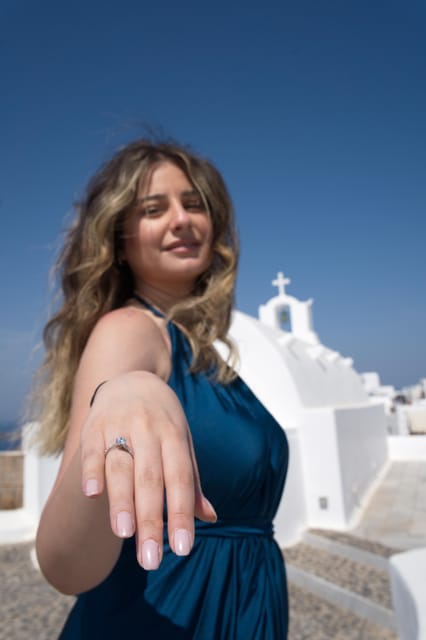 Santorini: Proposal Photoshoot l Private Entry to blue Dome - Planning the proposal without giving away the surprise