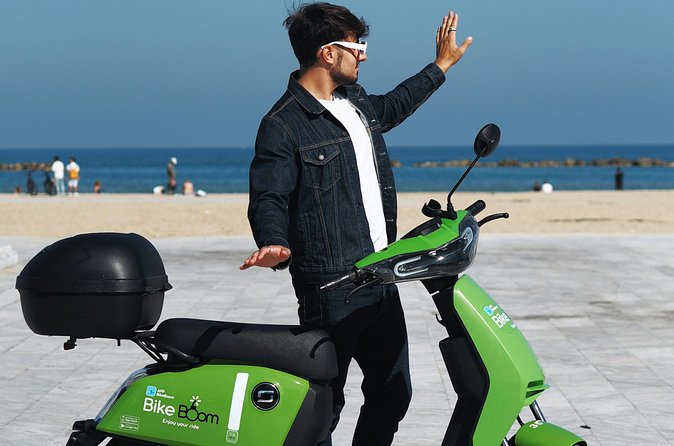 Scooter Tour in Termoli and Campomarino (As couple) - Who will get the most from this ride