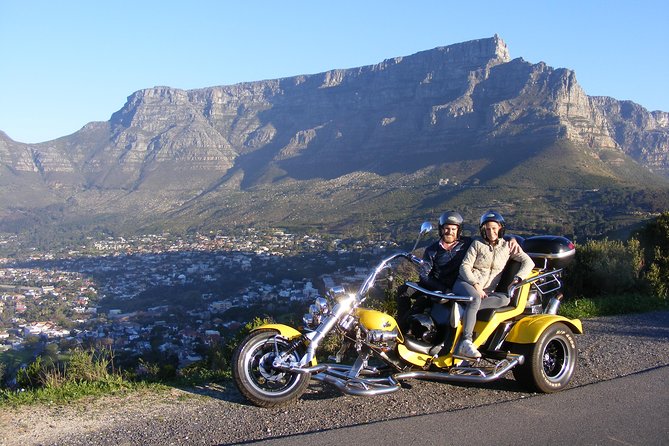 Signal Hill Romantic Sunset Tour in Cape Town - Willem’s guiding style and the personal feel