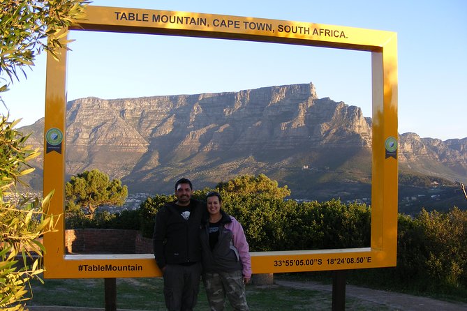 Signal Hill Romantic Sunset Tour in Cape Town - Who will enjoy this most