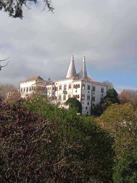 Sintra : Romantic Sintra and Lisbon Coast - Cabo da Roca: big views and a short, worthwhile pause