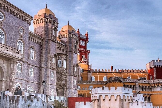 Sintra: The Romantic Village – Half-Day Private Guided Tour - Fonte da Sabuga and the first taste of local Sintra