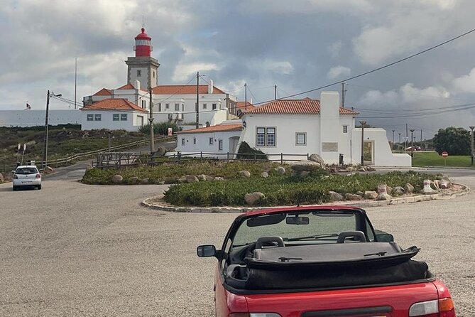 Sintra Walking Tour: Romantic Village & Palaces - São Martinho and the Piriquita pastry stop