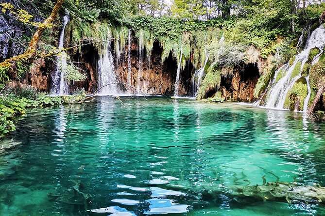 Split to Zagreb or airport Zagreb via Plitvice lakes for singles or couples - Who gets the best value from this transfer