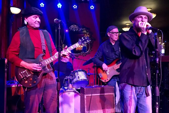 St Maarten Date Night - The Red Piano Bar finale