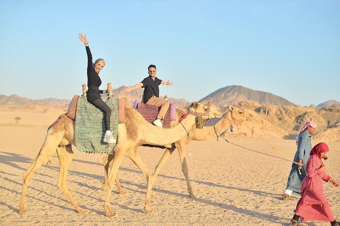 Starwatching, Camel Ride and Romantic Dinner in Hurghada Safari - Barbecue dinner beside fire and candles