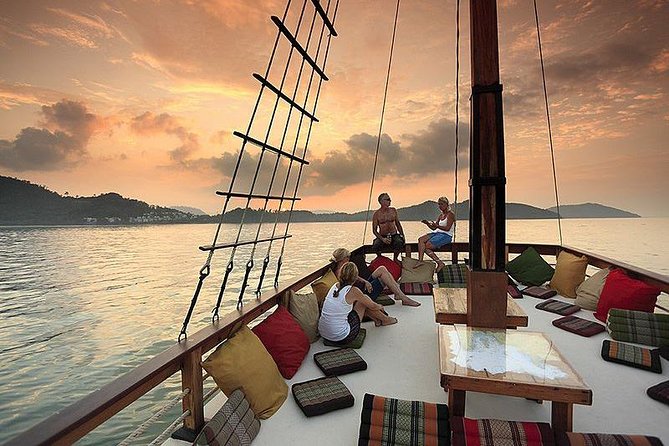 Sun & Sunset Dinner Cruise - Combine the best of both worlds - Should you book the Sun & Sunset Dinner Cruise?