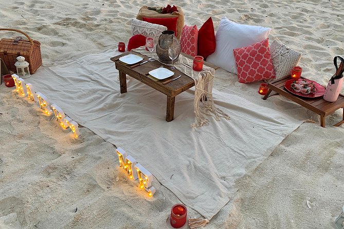 Sunset Beach Proposal - Who will enjoy this proposal most?