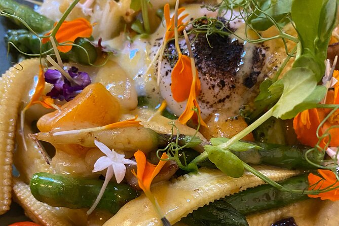 Sunset Dinner with a Private Chef by a 10th Century Castle - Who will enjoy this five-hour outing