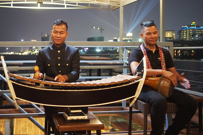 Sunset & Evening Dinner Cruise With One Way Free Pick Up - Why the 5pm sailing is the smart choice