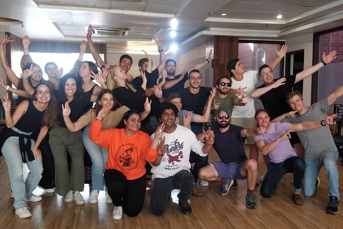 The Indian Wedding Tour : Dance, Textile, Workshops all inclusive - What makes the guides important
