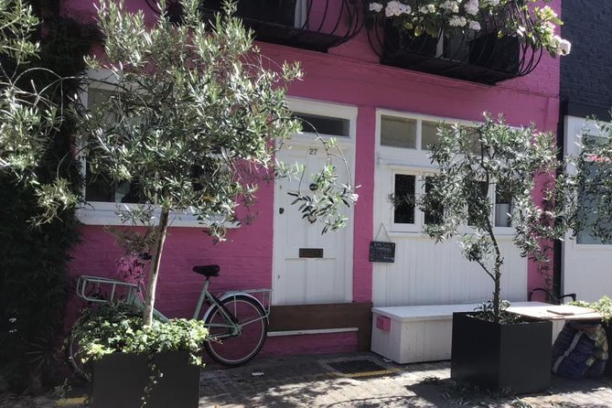 The Notting Hill, Bridget Jones, Love Actually & Four Weddings Tour of London - Borough Market gives Bridget Jones a real London address