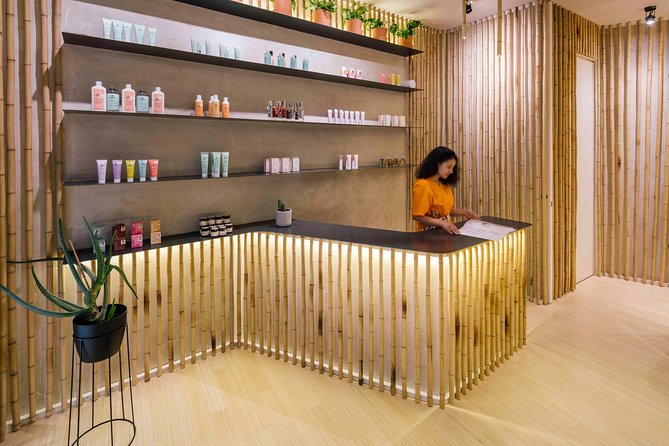 To sweat Madrid toxins in Hammam and enjoy the best couple massage downtown - Why this Madrid spa session works after a busy day