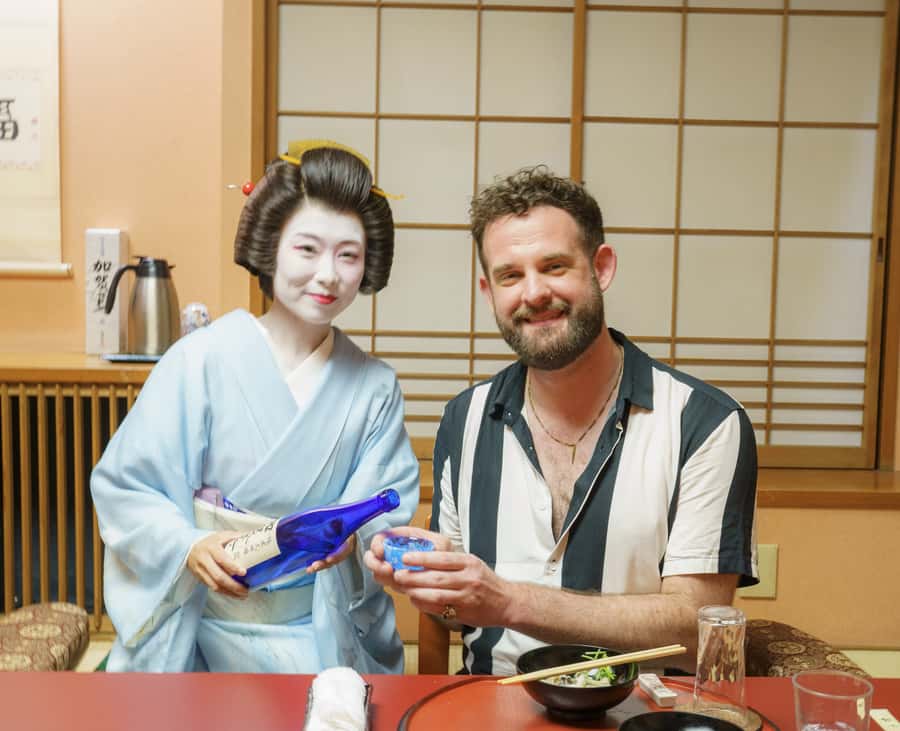 Tokyo: Private dinner with Geisha at a Member's only Ryotei - Who should book this experience?