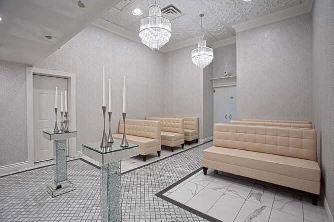 Traditional Las Vegas Wedding Package - Photos, video, and the extra-cost trap