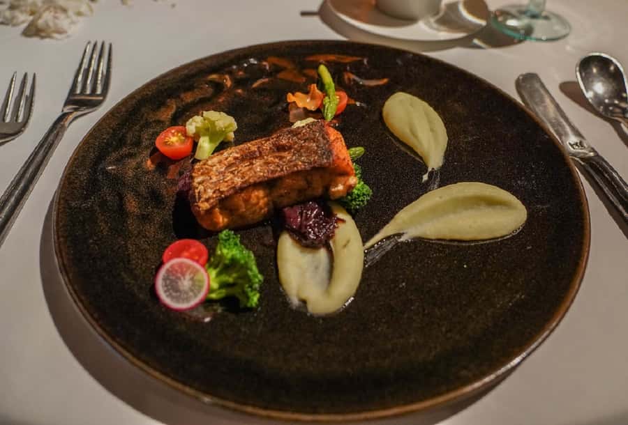 Ubud: Romantic Dinner among the Rice Fields - Dietary planning and menu changes