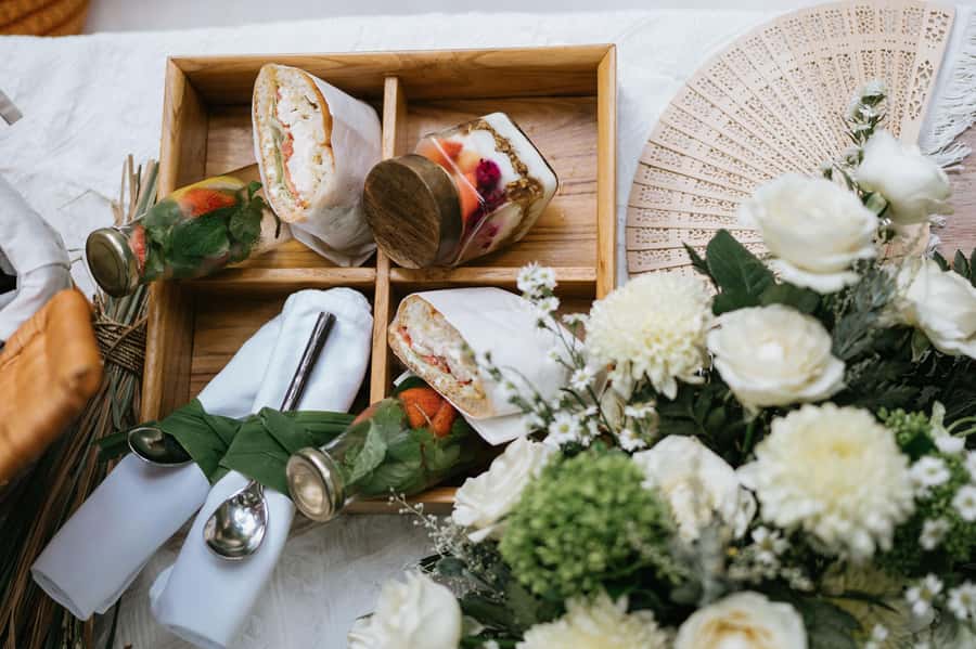 Ubud: Romantic Picnic on a Wooden Boat with Sparkling Wine - The scenery around Dua Dari