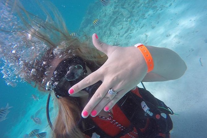 Underwater Marriage Proposal - Who Gets the Best Value From $800