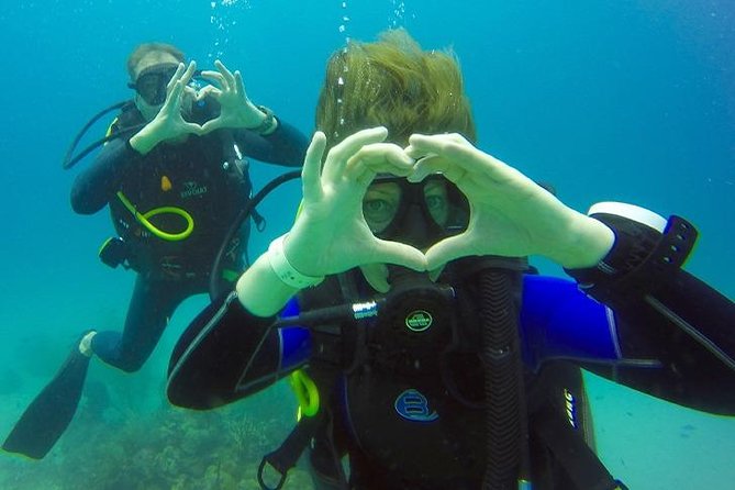 Underwater Marriage Proposal - Pool Training Before the Open Water