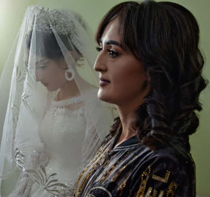 Uzbek wedding ceremony - What the nine course ceremony means