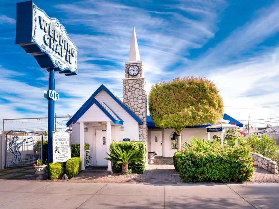 Vegas: Elvis-Themed Graceland Chapel Wedding or Vow Renewal - Is $356 good value for a Las Vegas wedding?