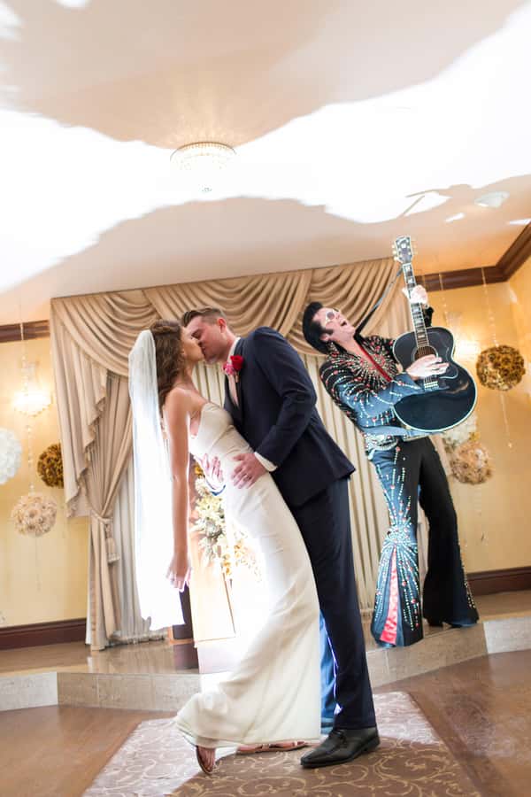 Vegas: Elvis-Themed Graceland Chapel Wedding or Vow Renewal - Should you book the Elvis wedding or vow renewal?