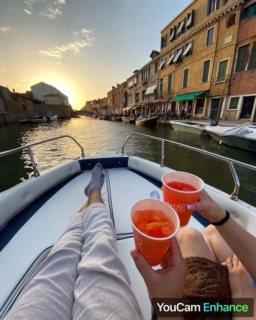 Venice: Romantic sunset cruise on the Venice lagoon - Leaving Fondamenta Bonlini for the southern lagoon