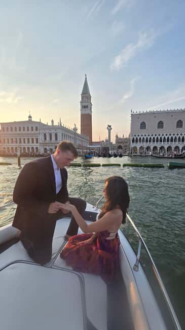 Venice: Romantic sunset cruise on the Venice lagoon - Who will enjoy this most