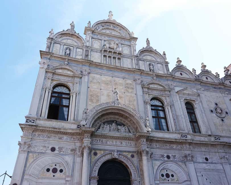Venice: Winter Walking Tour & Romantic Gondola Ride Upgrade - The optional 30-minute gondola ride
