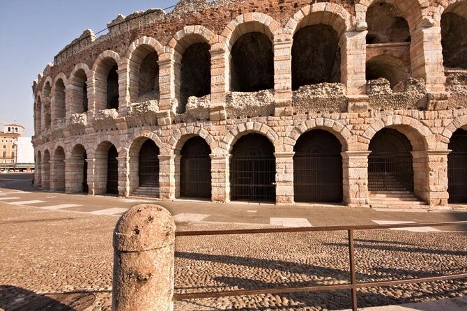 Verona by Moonlight: A Nighttime Path Through History and Romance - Key points to know before booking