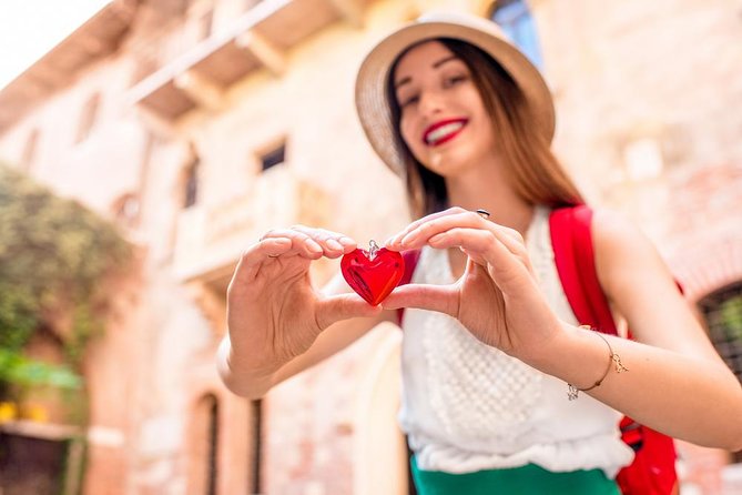 Verona by Moonlight: A Nighttime Path Through History and Romance - Wine bars and evening life near Vicolo San Marco in Foro