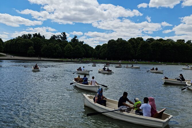 Versailles Golf Cart Guided Tour and Romantic Boat with Champagne - What the tour does not include